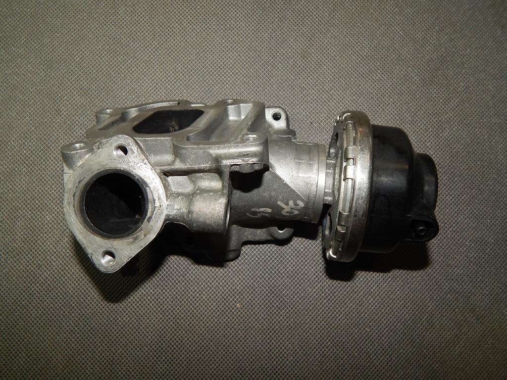 фото №2, Audi a7 4g 3.0 клапан egr 059131309c