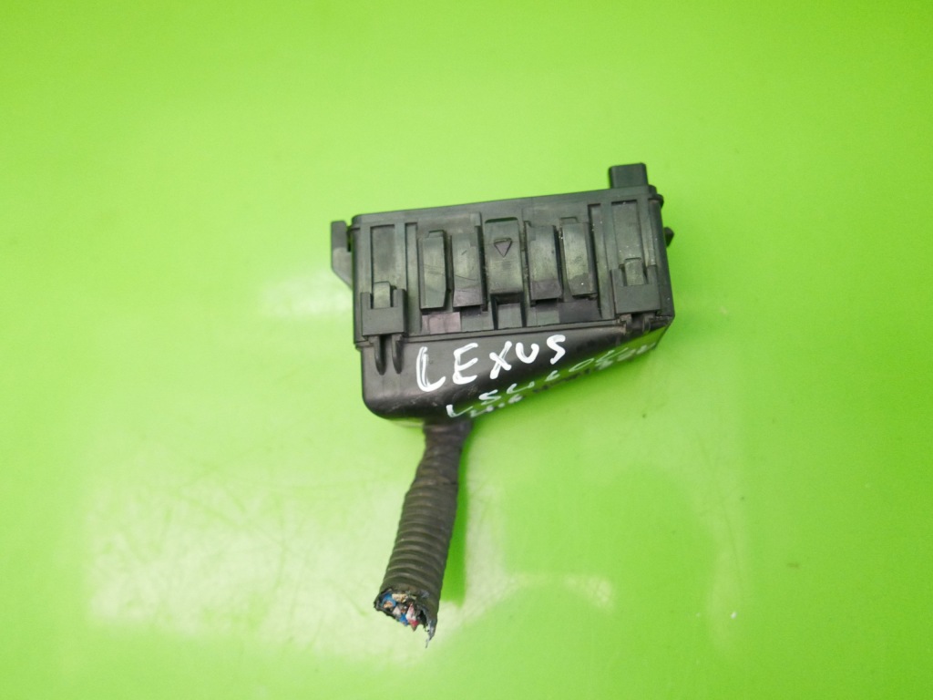 Коробка реле lexus ls ls460l 4.6 v8 12-17 в Україні