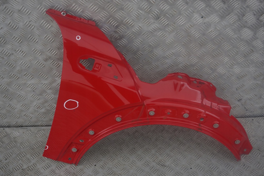 Купить Mini cooper r56 крыло  правый  chili red 851