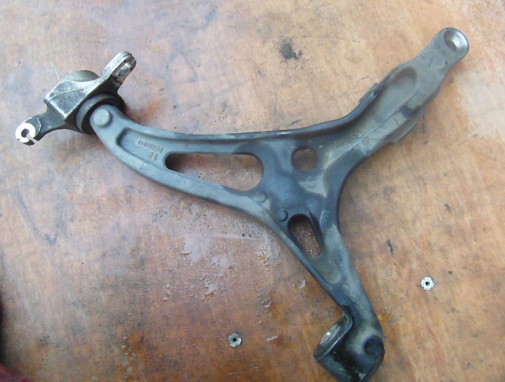 фото №5, Рычаг левый перед dół mercedes r klasa w251
