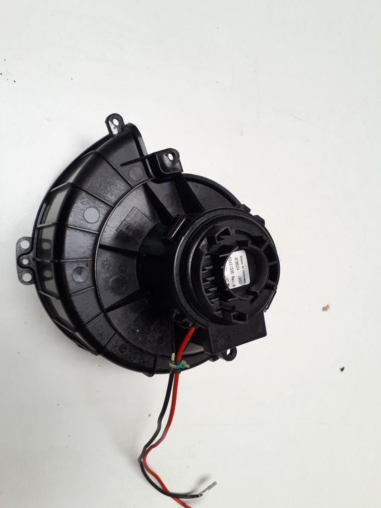 фото №1, Opel astra iii вентилятор воздуходувка 52421335