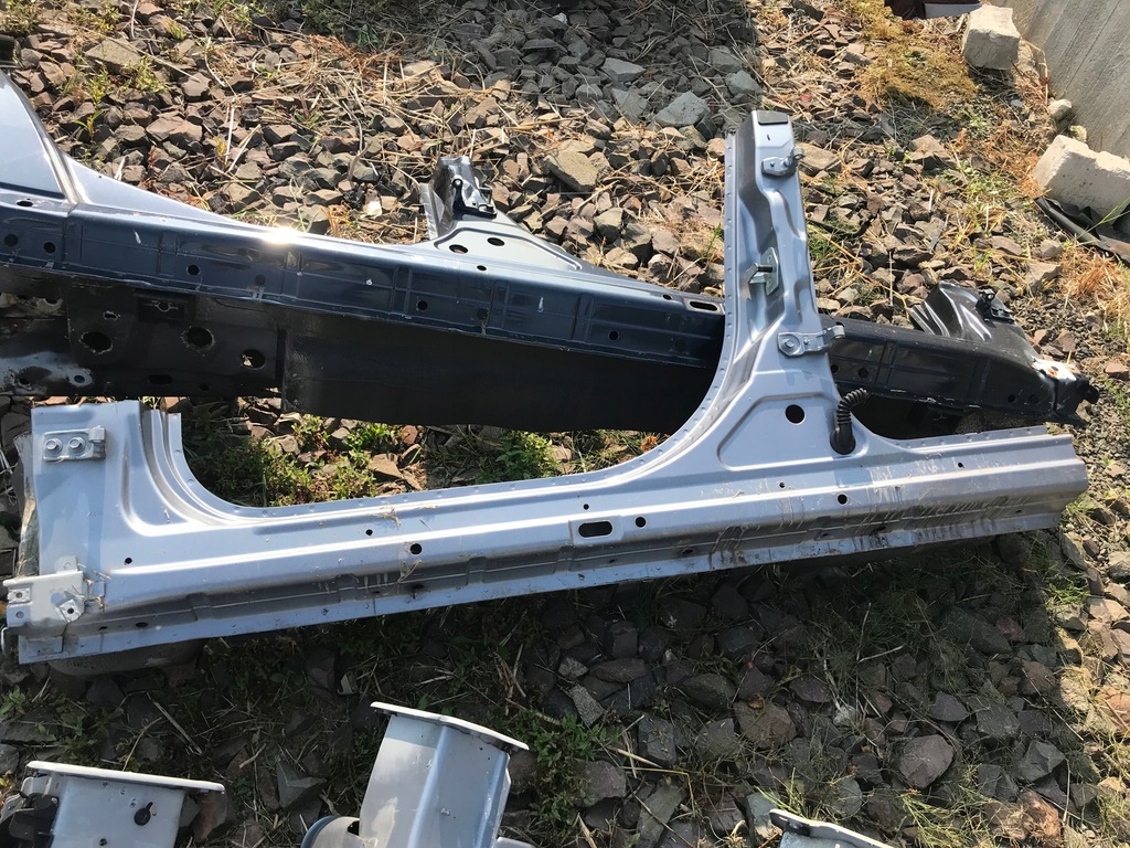 фото №1, Opel signum порог левый правый