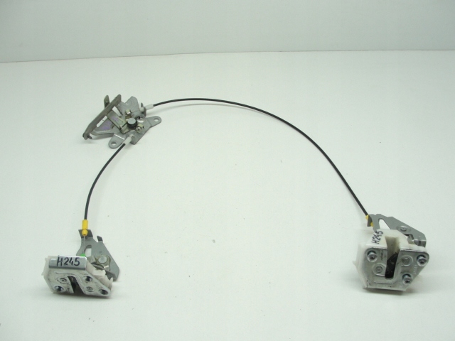 фото №1, Замок правый крышки багажника peugeot 4007