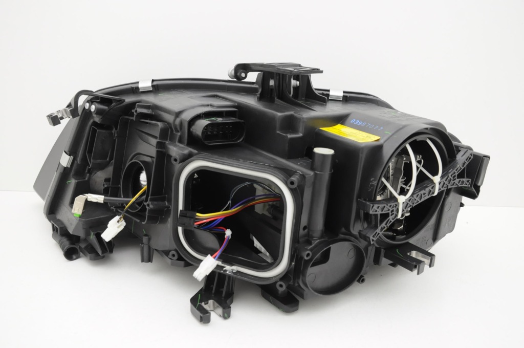 фото №2, Audi a4 s4 bi ксенон 2008-2011 rflektor