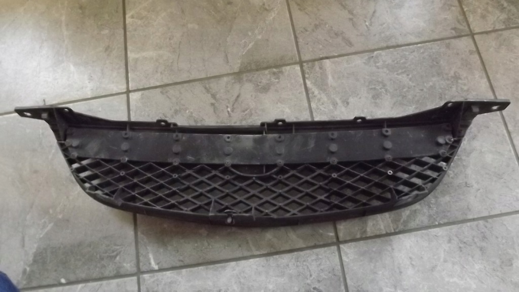 фото №2, Решітка радіатора решітка радіатора mazda 626 ge4v50719