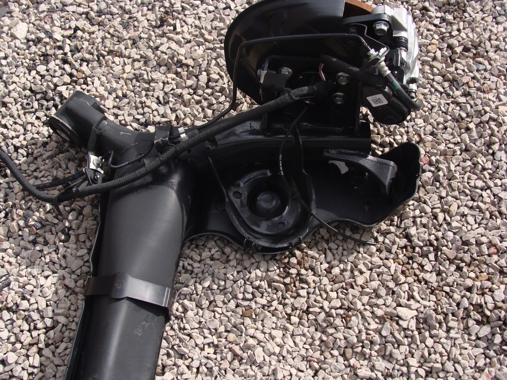 фото №4, Oś задня балка renault kadjar !!!