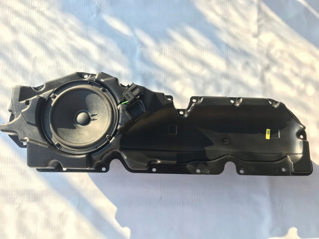 фото №1, Audi tt tts ttrs 8s динамик дверь 8s0035413