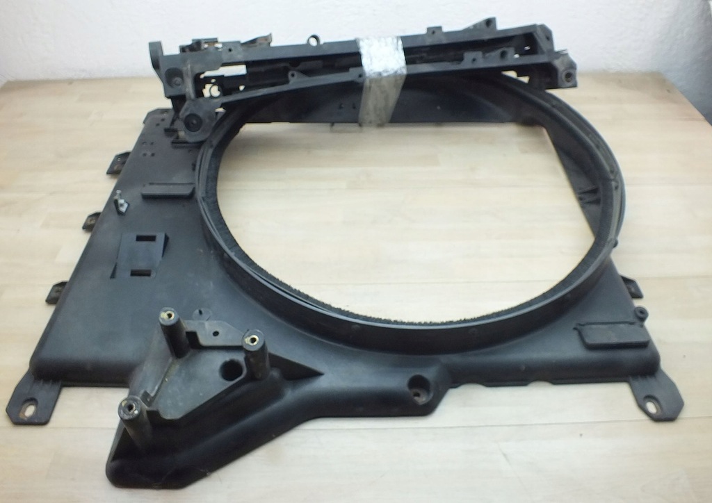 фото №1, Range rover vogue корпус вентилятора радиатор