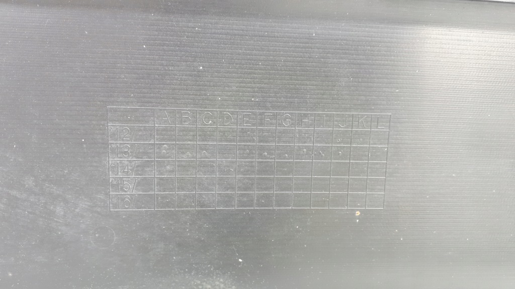 Бампер задня mazda iii 3 новий model bhn9-50221 hb Зі Шроту