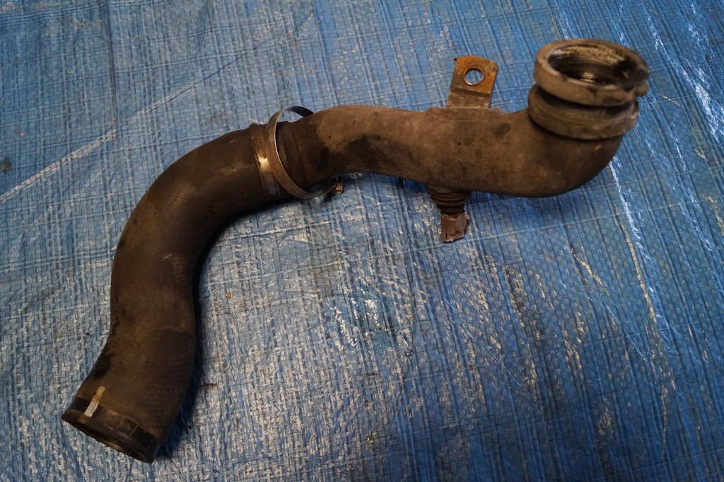 фото №1, Toyota avensis t27 шланг повітря 2.2 d4d 173620r030