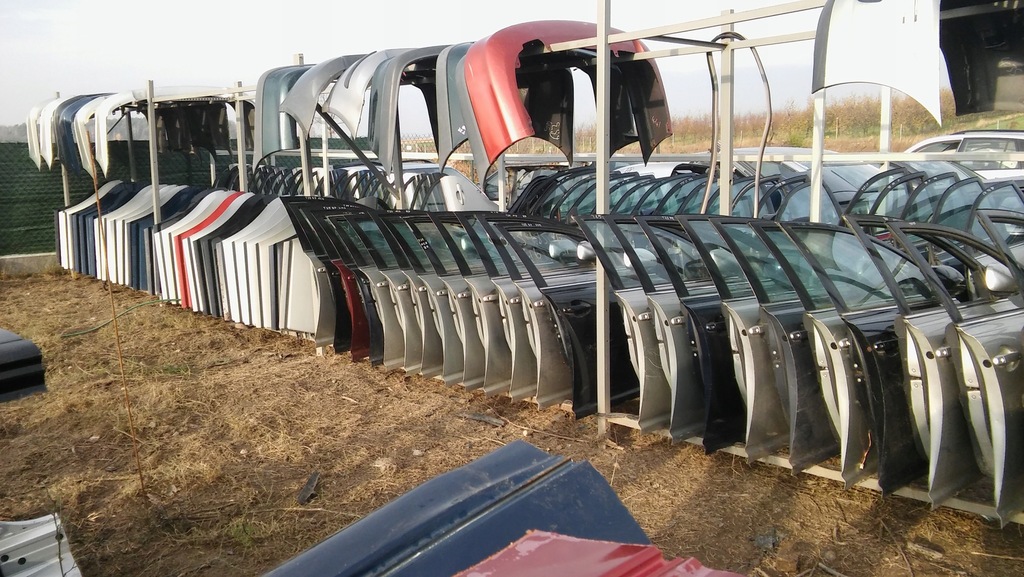 фото №8, Toyota auris i перегородка стіна перегородкова чверть