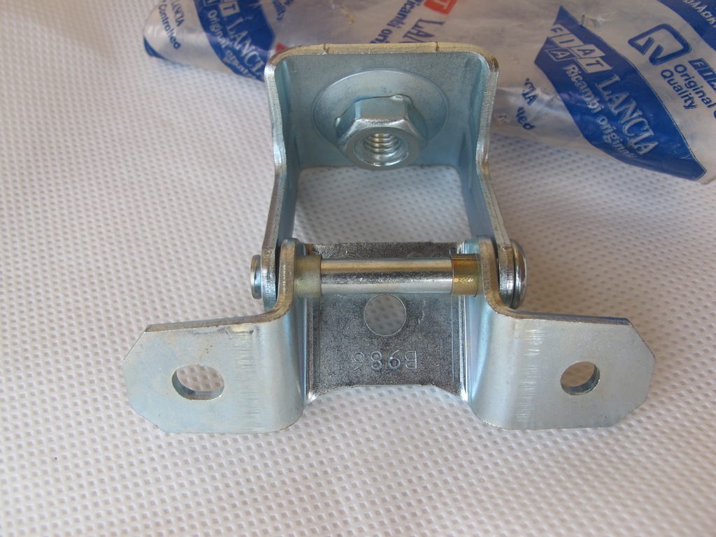 фото №5, Петля крышки багажника fiat stilo lancia musa