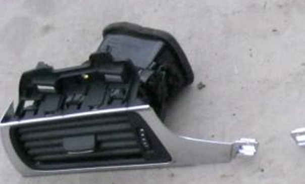 фото №1, Audi a6 4g решітка обдув повітропровід консолі лівий