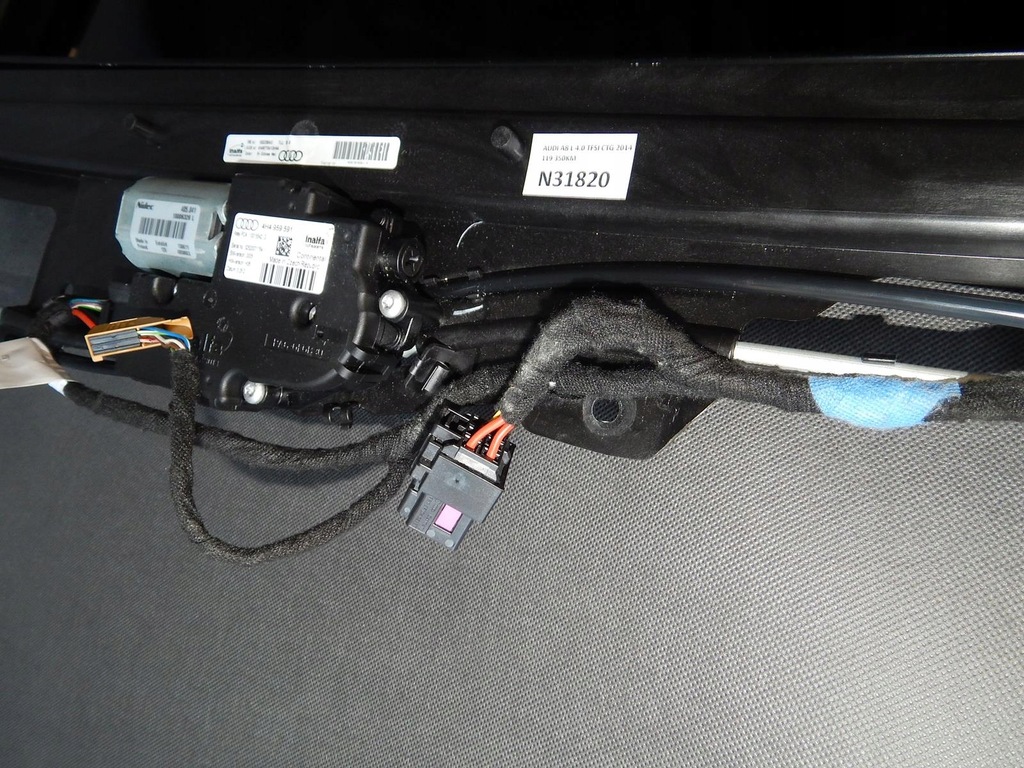 фото №10, Audi a8 l люк панорама 4h4877041d