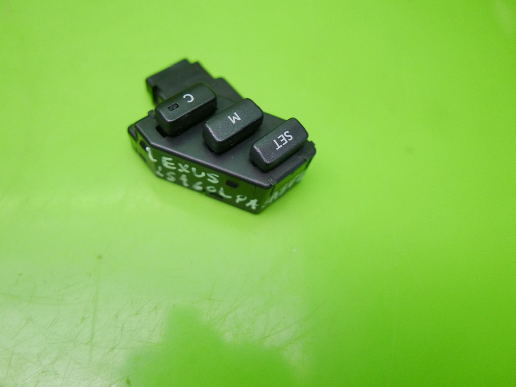 фото №6, Кнопка памяти сиденье задняя правый lexus ls460l 12-