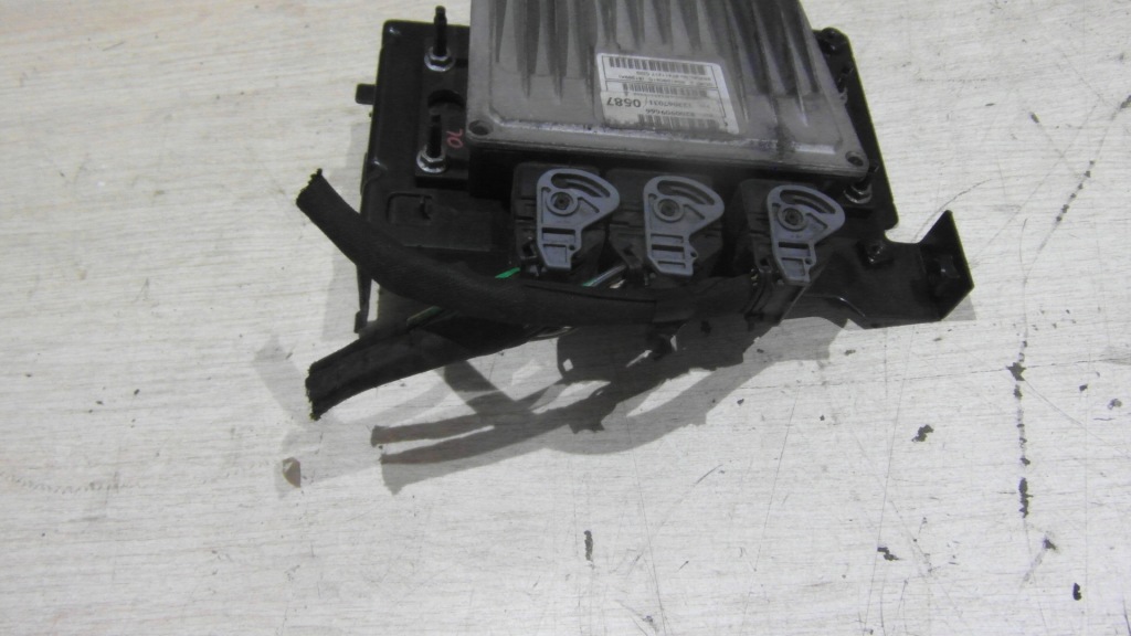 фото №3, Бортовой компьютер блок управления 8200909666 renault kangoo ii