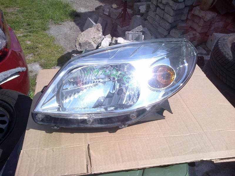 фото №1, Лампа передняя левая dacia sandero оригинал