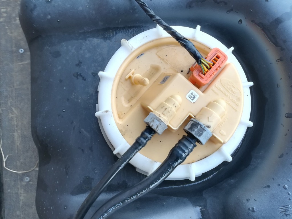 фото №6, Кронштейн бака бака топлива ford transit 06-13