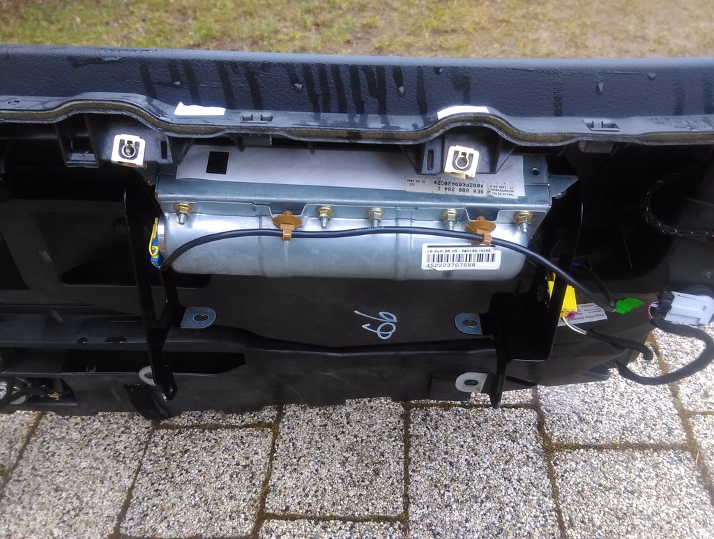 фото №4, Audi a4 b6 b7 консоль подушка безопасности подушки безопасности ремни 2000-07