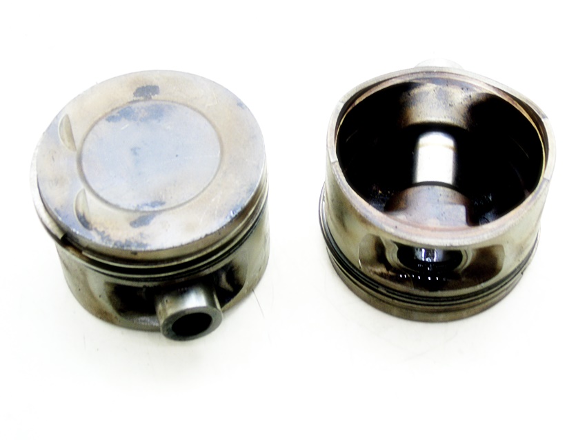 фото №1, Поршень volvo 2.0 16v s40 i v40 i