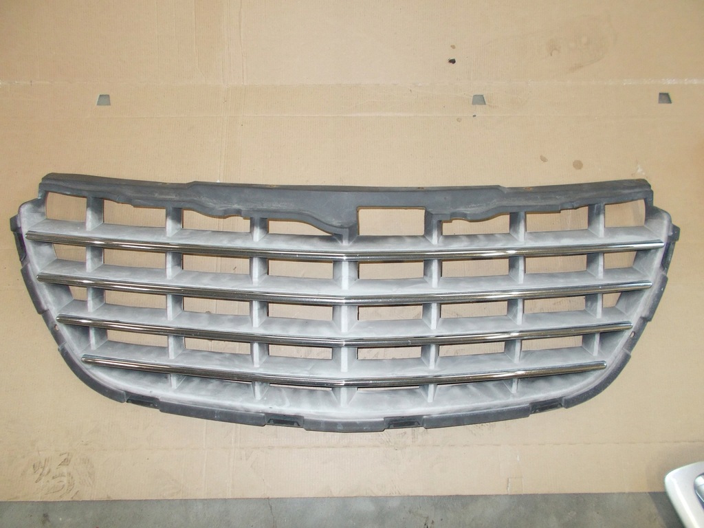 фото №1, Chrysler pacifica 04r решётка радиатора