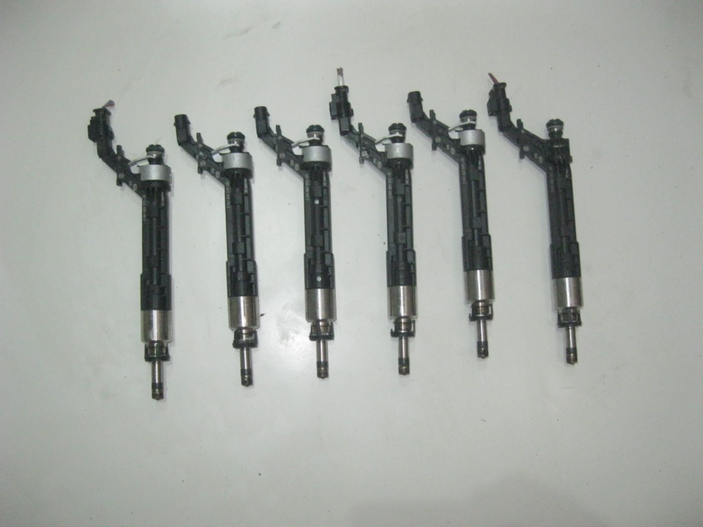 фото №1, Audi s4 a4 8w 3.0 tfsi форсунки 06m906036l