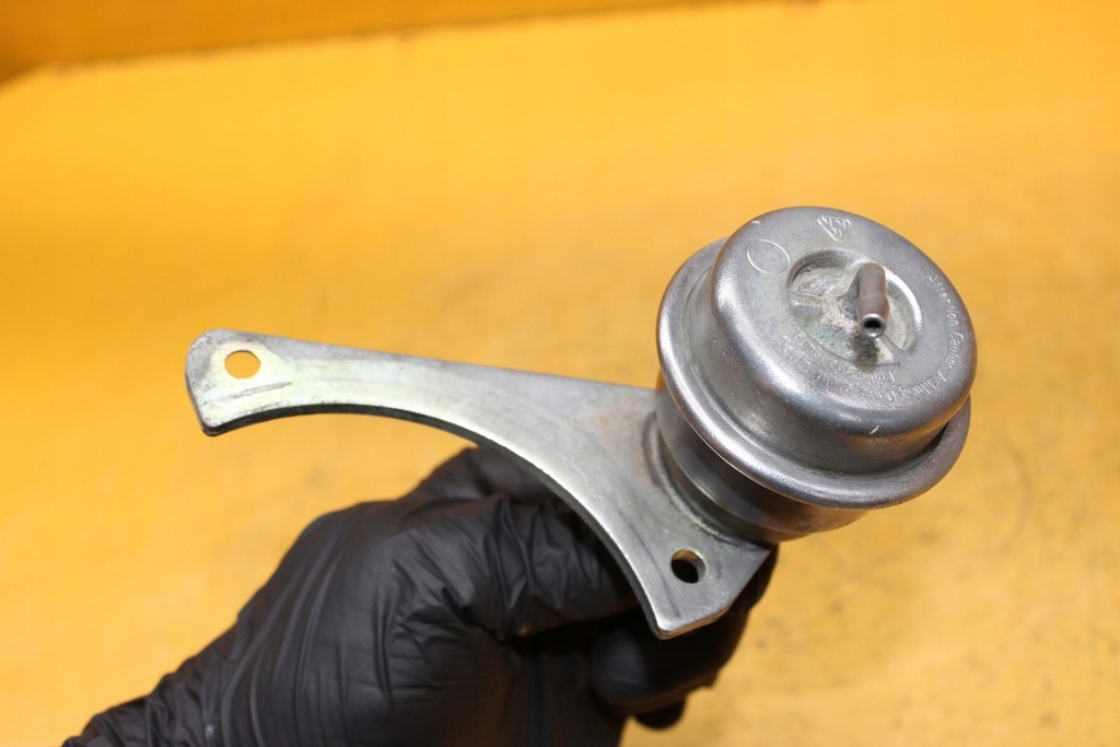 фото №4, Клапан актуатор турбины vw sharan 1.9 tdi