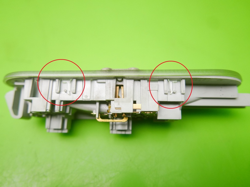 фото №10, Лампа освещение кабины задняя peugeot 3008 i phi