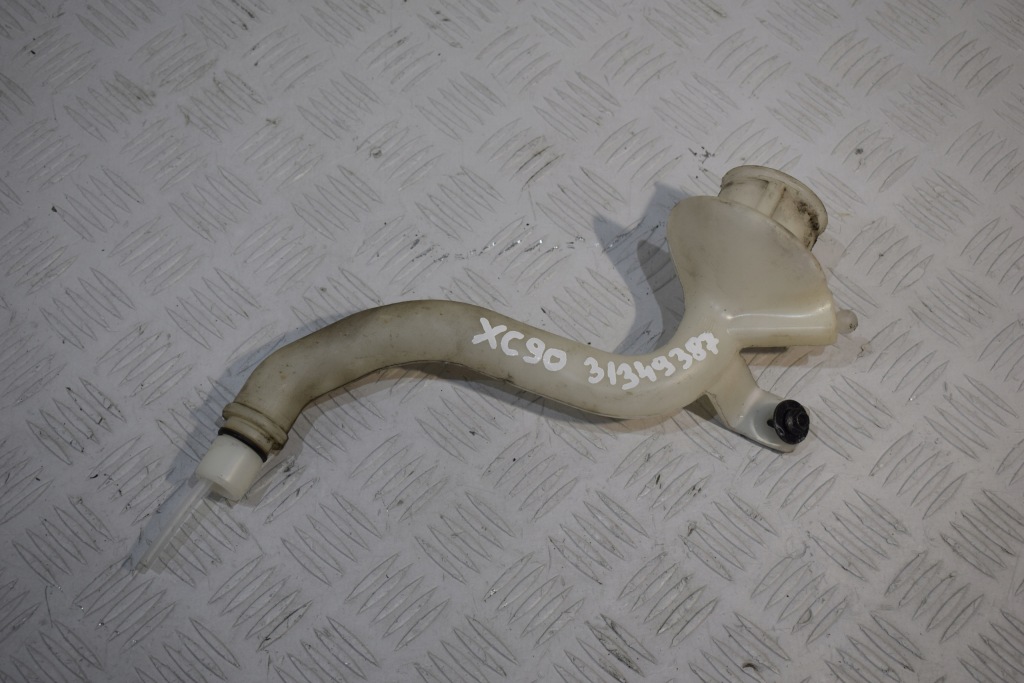 фото №1, Заливна горловина do бачок омивача volvo xc90 ii