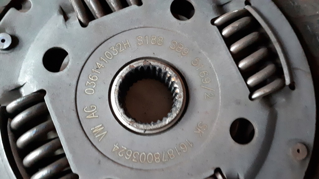 фото №6, Octavia ii 1.6 зчеплення диск притиск 036141032h