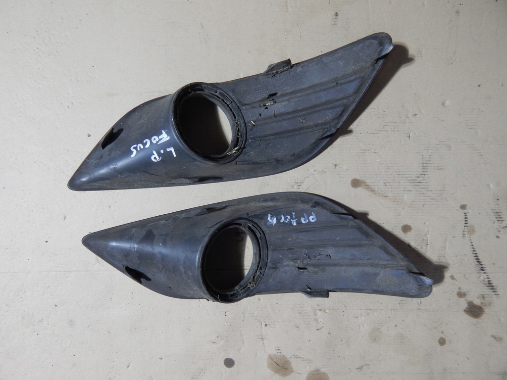 фото №3, Рамка решітка протитуманна фара ліва focus mk2 lift