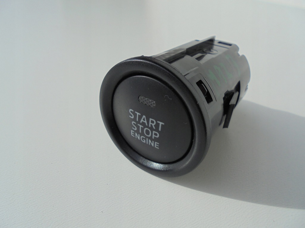 фото №1, Mazda 3 iii переключатель запуск стоп bjs7663s0 13-19