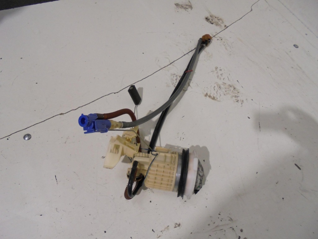 фото №1, Насос топлива mini cooper r50 cabrio 1.6 16v