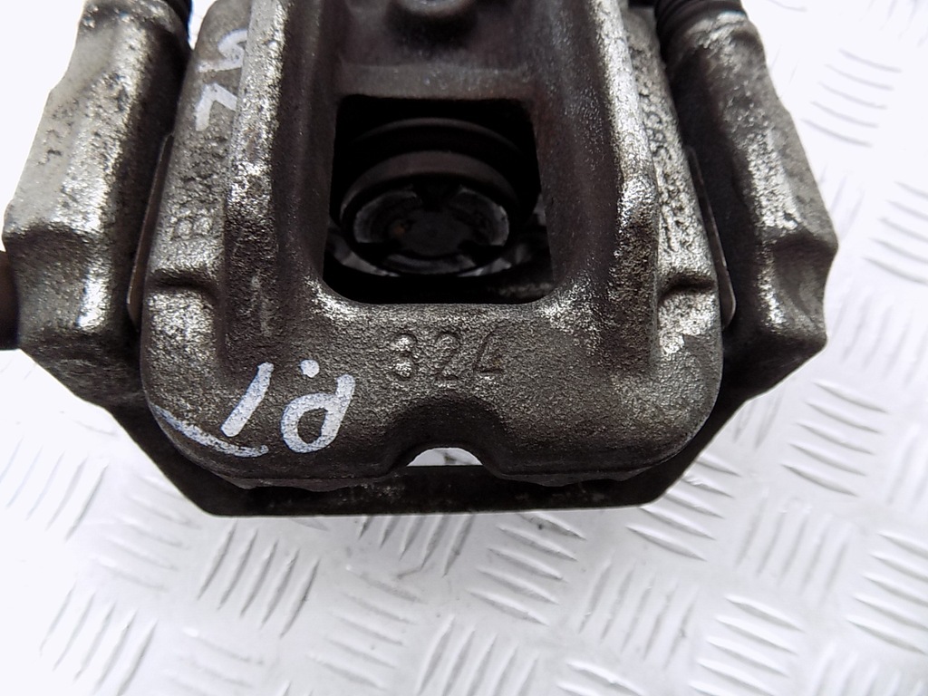 фото №7, Суппорт тормоза левый задняя - bmw z4 e85 e86