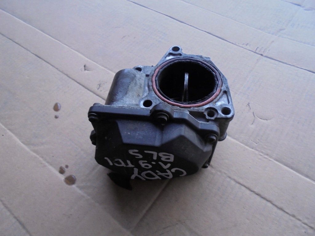 фото №1, Дроссельная заслонка vw caddy 1.9 tdi bls