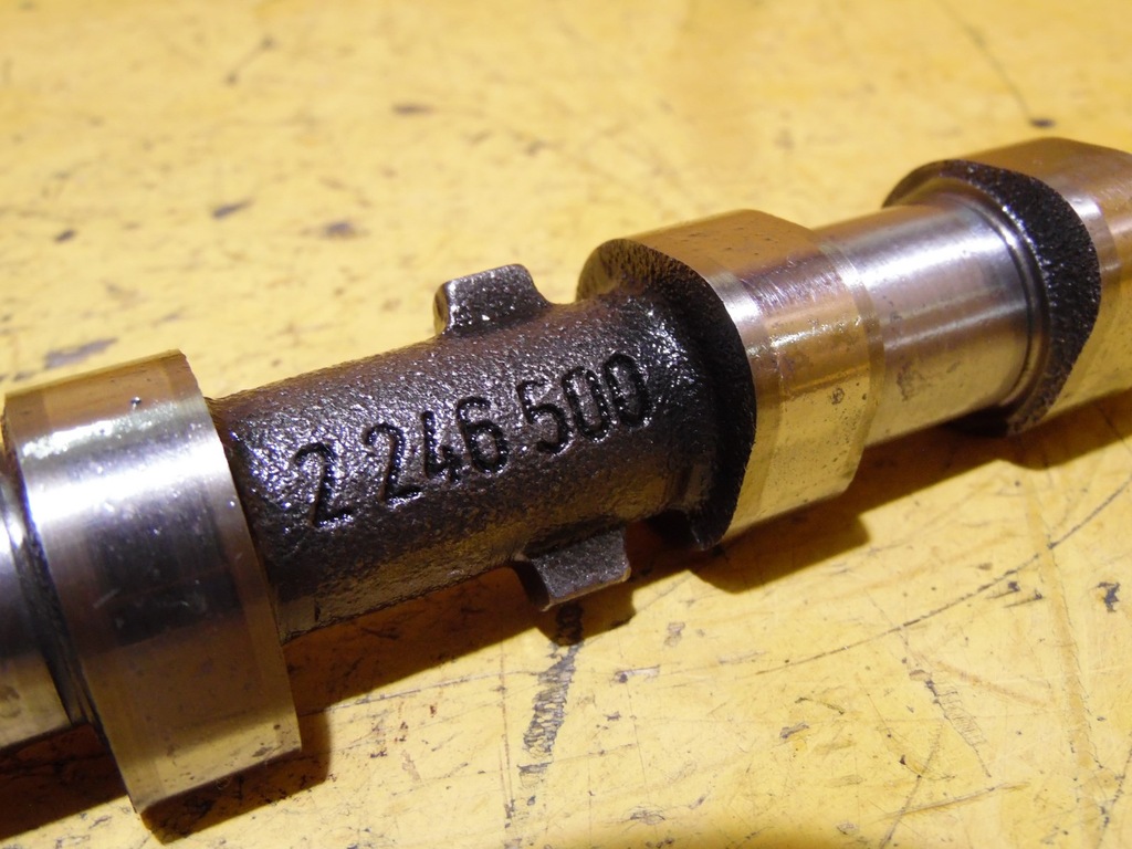 фото №5, Вал распределительного вала всасывающий e46 e39 2.0 d 136km 2246500