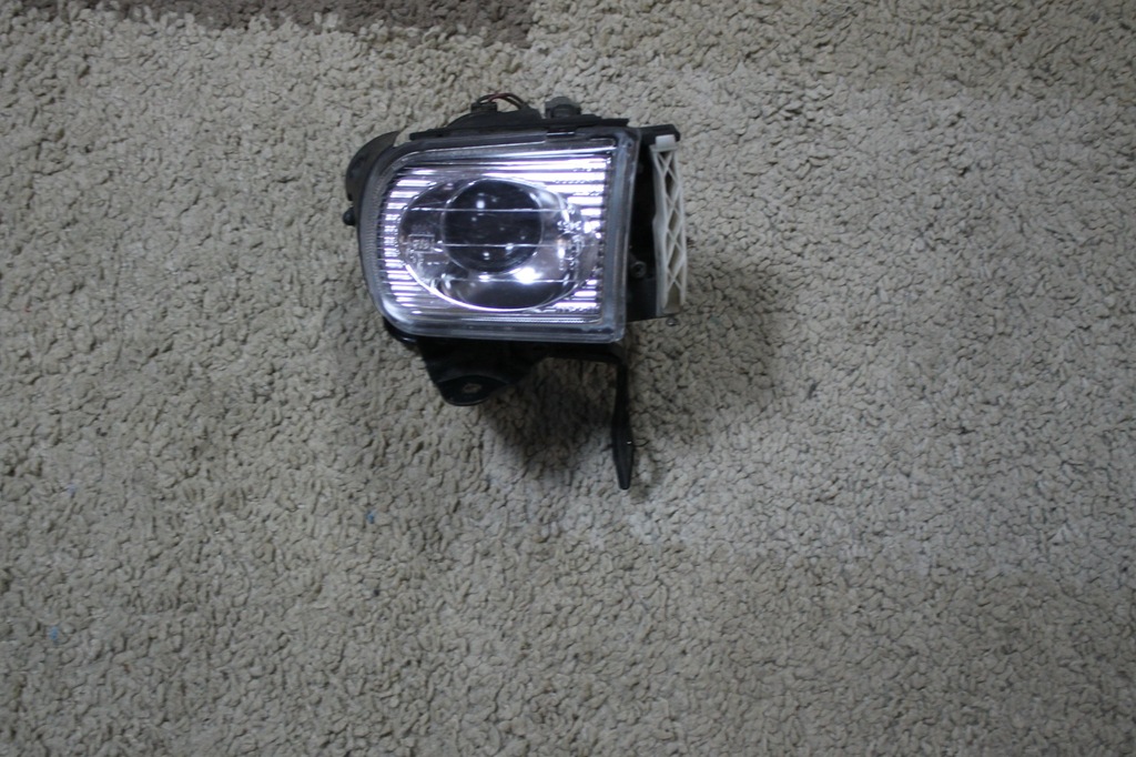 фото №1, Nissan 200sx противотуманная фара левый оригинал