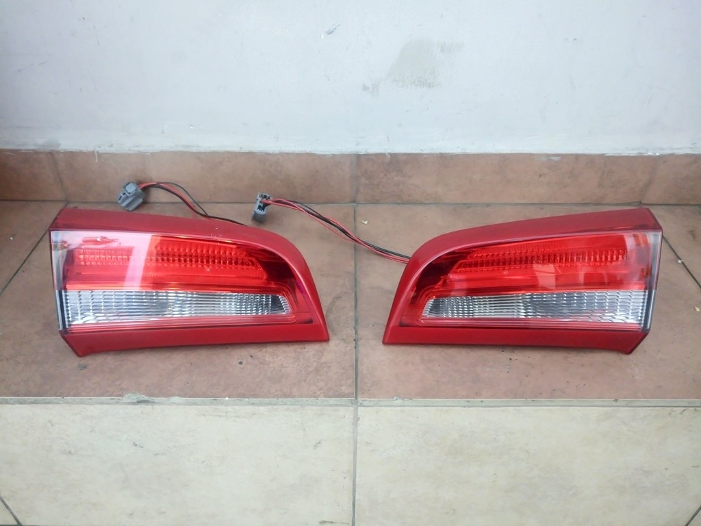 фото №1, Volvo s60 2010 - лампа w кришка кришки задня задня -