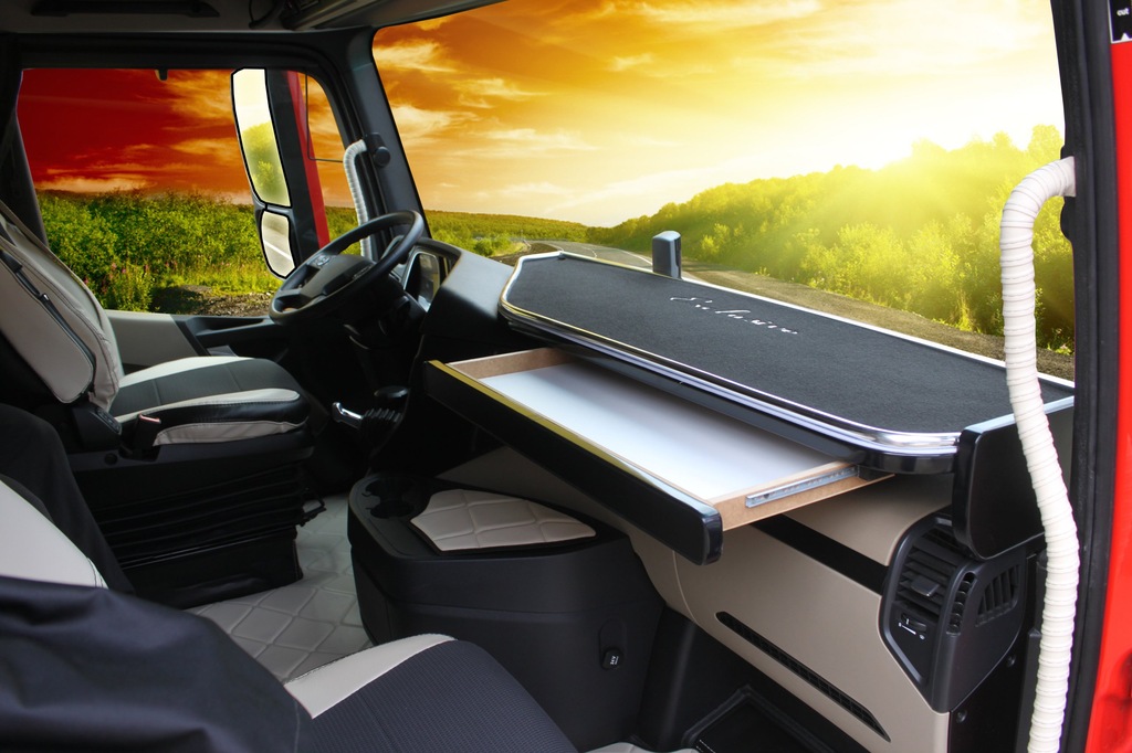 фото №8, Полка rtv tir mercedes actros mp4 большая с ящик