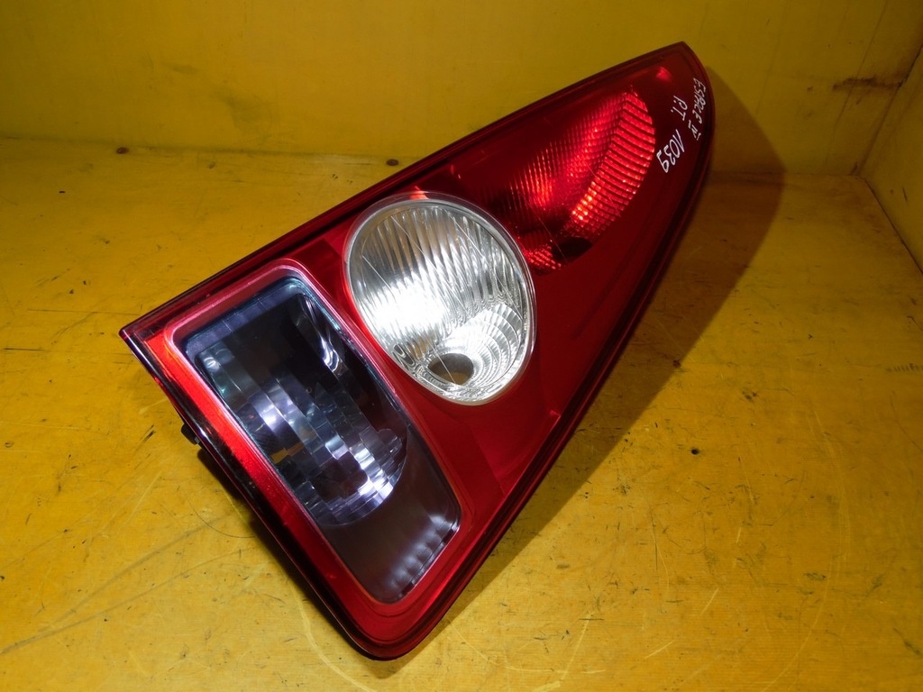 фото №1, Лампа правий задня задня espace iv 8200027152