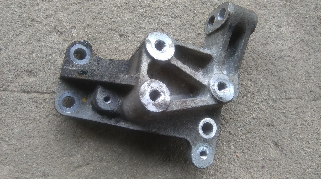 фото №1, Nissan pixo 1.0 b кронштейн кронштейн