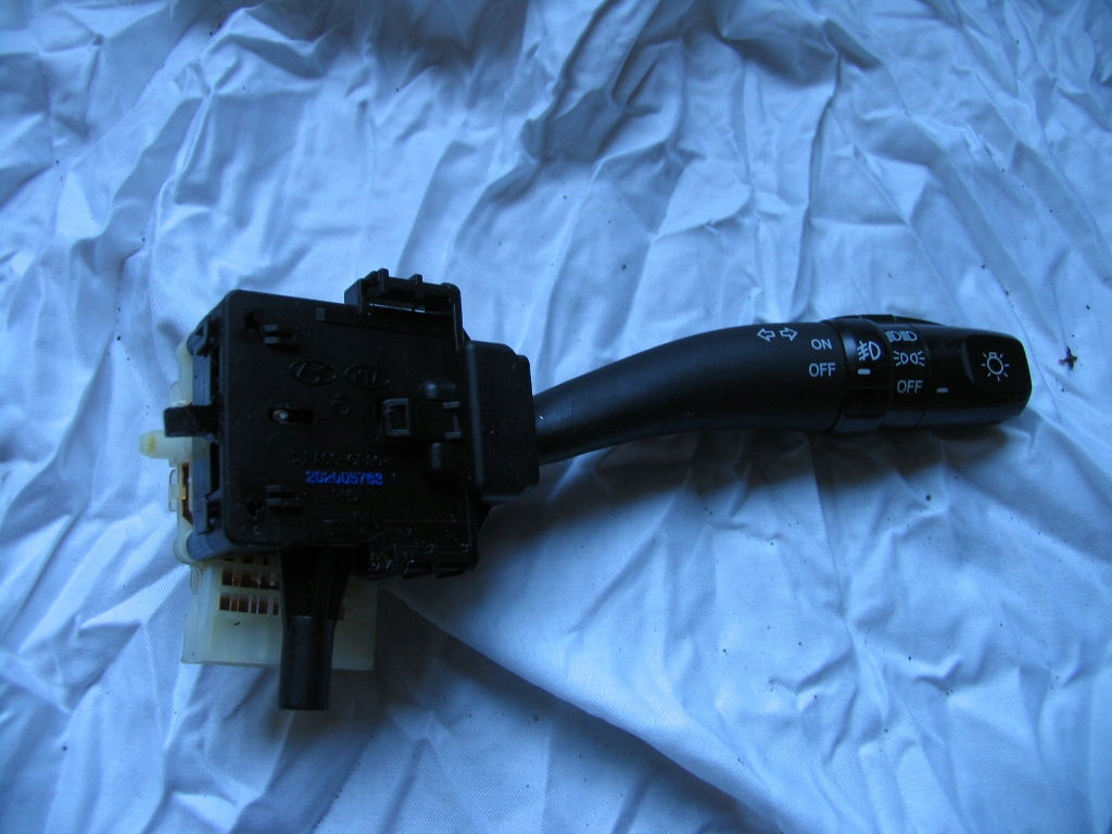 фото №1, Рычаг переключатель kia carens iii 202005763