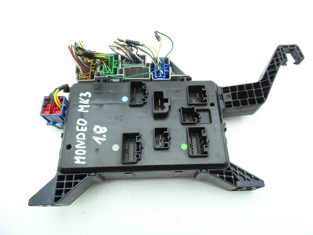 фото №1, Mondeo mk3 коробка предохранителей 1s7t14a073ae