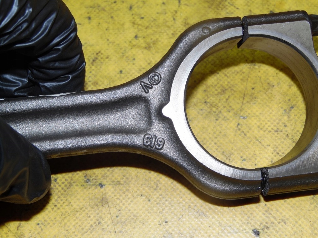 фото №5, Поршень поршні шатун шату́н volvo v50 1.6 tdci