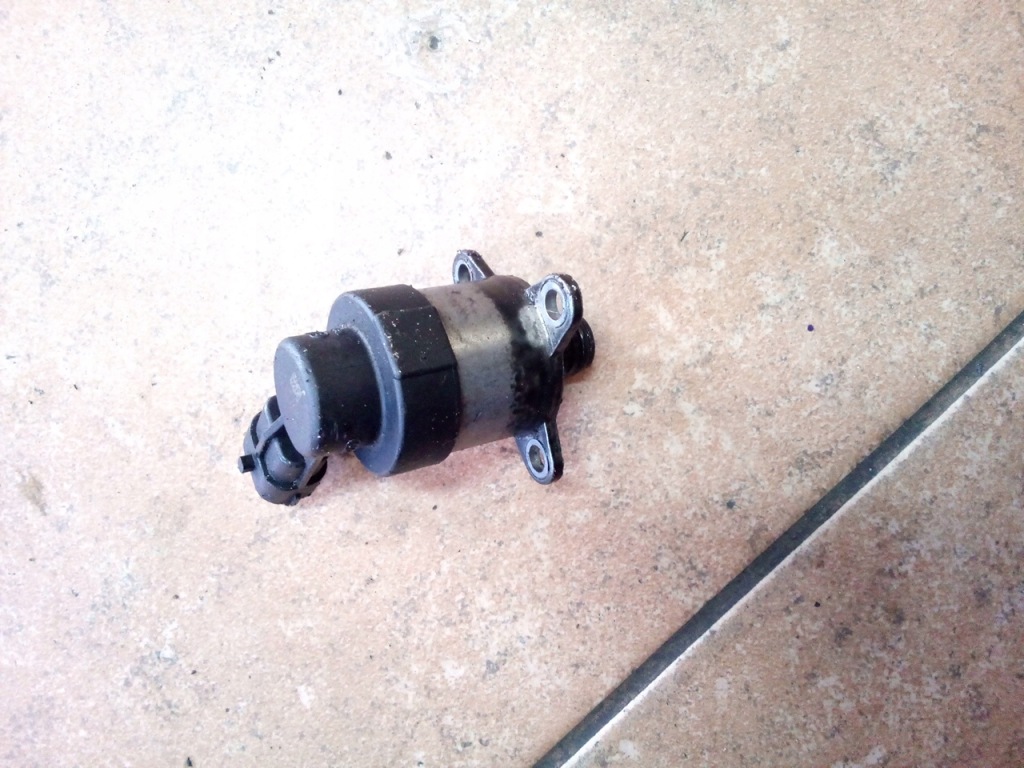 фото №1, Клапан пального i40 ceed sportage iii ix35 1.7crdi 0928400750