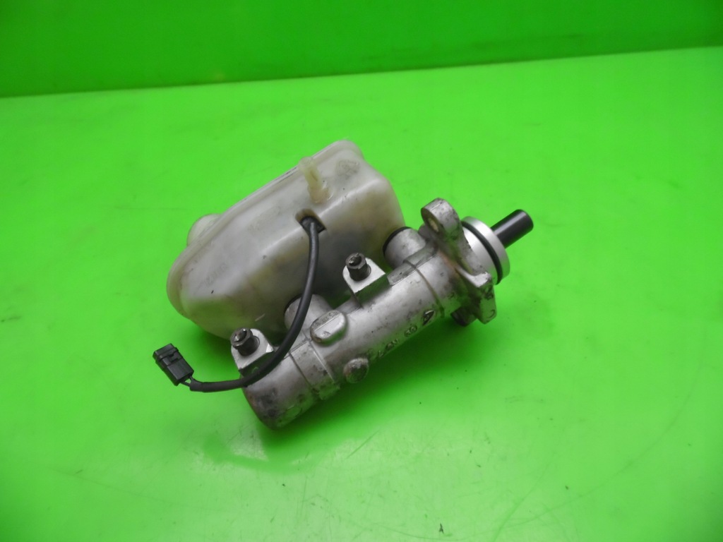 фото №7, Насос помпа тормозная kia sedona i 2.9 crdi 99-06