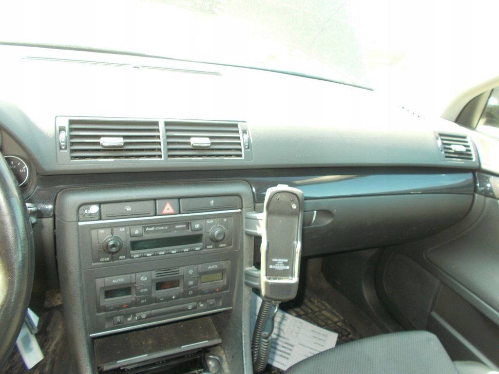 фото №7, Audi a4 b6 b7 приборная панель подушки безопасности подушка безопасности ремни комплект