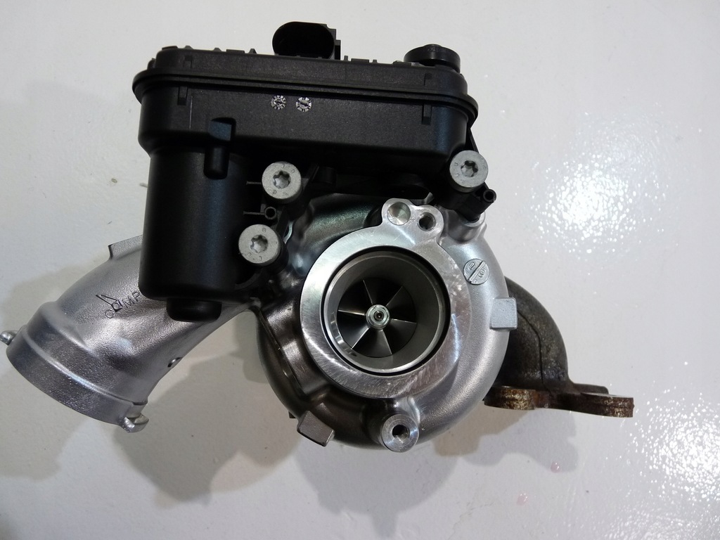 фото №4, Vw t-roc турбонагнетатель 05e145701h
