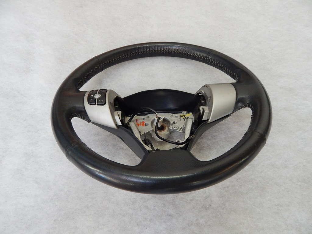 фото №7, Toyota yaris ii - повітропровід шкіра multi przykręca