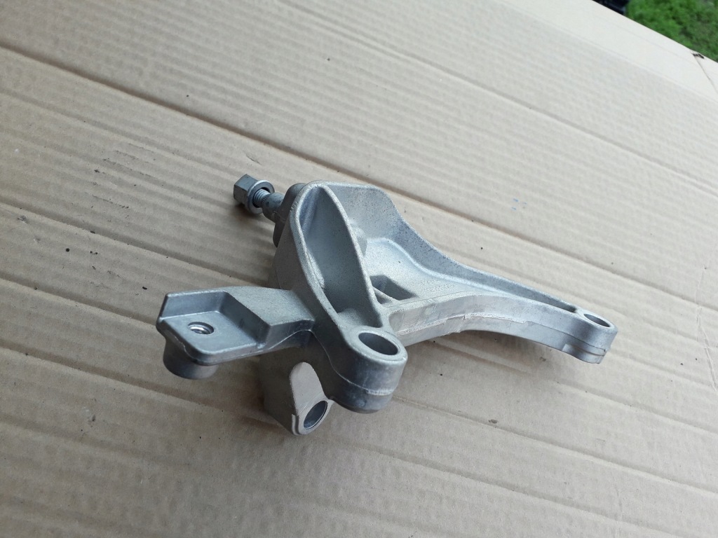 фото №2, Кронштейн подушка коробки renault megane iv 1.2 tce